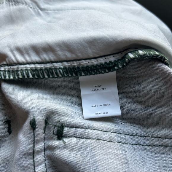 Lovers and Friends Green Camo Jogger Pants size 28 - Picture 8 of 8